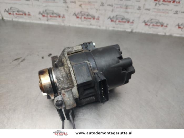 Used Ignition system (complete) Mitsubishi Colt (CJ) 1.3 GL,GLX 12V Price on request offered by Autodemontage M.J. Rutte B.V.