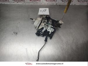 Gebrauchte Türschlossmechanik 2-türig rechts Audi A3 (8L1) 1.6 Preis auf Anfrage angeboten von Autodemontage M.J. Rutte B.V.
