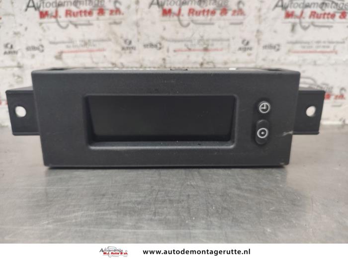 Begagnade Innerdisplay Opel Corsa D 1.2 ecoFLEX Pris på förfrågan erbjuds av Autodemontage M.J. Rutte B.V.