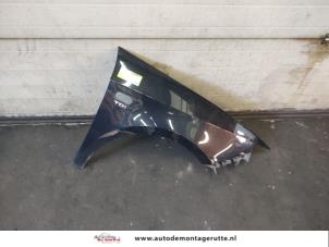Used Front wing, right Seat Ibiza IV SC (6J1) 1.9 TDI 105 Price on request offered by Autodemontage M.J. Rutte B.V.