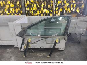 Used Window mechanism 4-door, front left Audi A6 Avant Quattro (C6) 3.2 V6 24V FSI Price on request offered by Autodemontage M.J. Rutte B.V.
