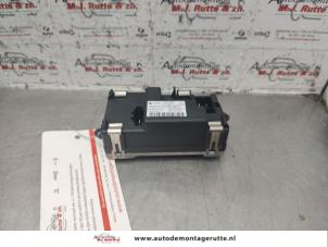 Used Heater resistor plug Audi A6 Avant Quattro (C6) 3.2 V6 24V FSI Price on request offered by Autodemontage M.J. Rutte B.V.