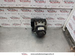 Gebrauchte ABS Pumpe Volvo V70 (SW) 2.4 20V 140 Preis auf Anfrage angeboten von Autodemontage M.J. Rutte B.V.