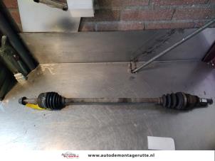 Used Front drive shaft, right Peugeot 107 1.0 12V Price on request offered by Autodemontage M.J. Rutte B.V.