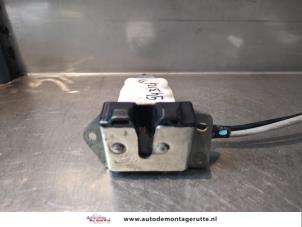 Used Tailgate lock mechanism Daihatsu Sirion 2 (M3) 1.0 12V DVVT Price on request offered by Autodemontage M.J. Rutte B.V.