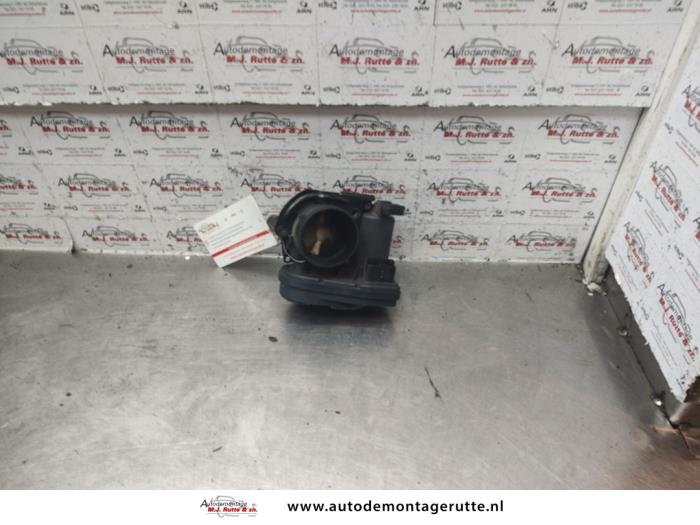Używane Przepustnica Peugeot 307 (3A/C/D) 1.6 16V Cena na żądanie oferowane przez Autodemontage M.J. Rutte B.V.