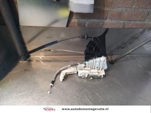 Used Door lock mechanism 2-door, right Mercedes A (W169) 2.0 A-200 CDI 16V 3-Drs. Price on request offered by Autodemontage M.J. Rutte B.V.