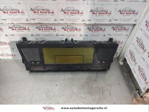 Used Odometer KM Citroen C4 Picasso (UD/UE/UF) 2.0 HDiF 16V 135 Price on request offered by Autodemontage M.J. Rutte B.V.