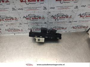 Przelacznik combi okienny z Suzuki SX4 (EY/GY) 1.6 16V VVT Comfort,Exclusive Autom. 2006