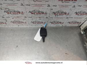 Used Key Volvo S40 (MS) 2.5 T5 20V Price on request offered by Autodemontage M.J. Rutte B.V.