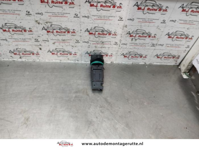Begagnade Luftflödesmätare Volvo S40 (MS) 2.5 T5 20V Pris på förfrågan erbjuds av Autodemontage M.J. Rutte B.V.