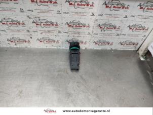 Used Airflow meter Volvo S40 (MS) 2.5 T5 20V Price on request offered by Autodemontage M.J. Rutte B.V.