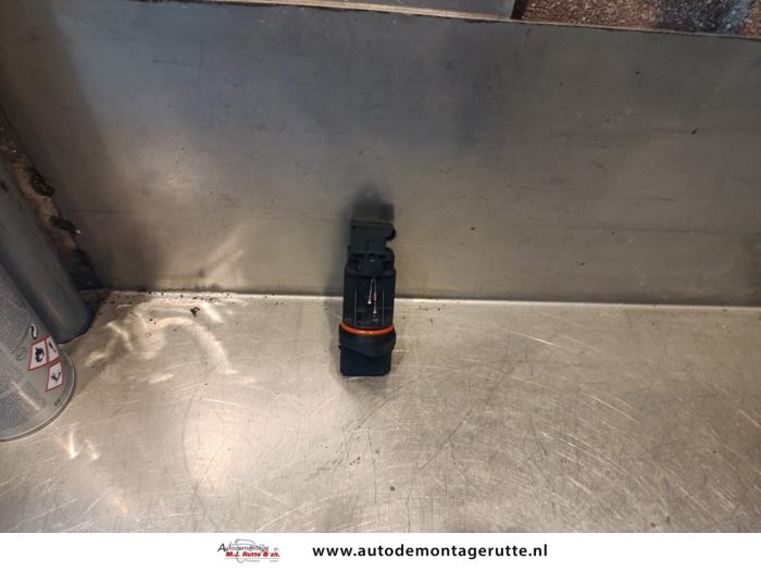 Begagnade Luftflödesmätare BMW 3 serie Touring (E46/3) 318i Pris på förfrågan erbjuds av Autodemontage M.J. Rutte B.V.