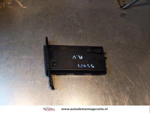 Used Cup holder BMW 3 serie (E92) 325i 24V Price on request offered by Autodemontage M.J. Rutte B.V.