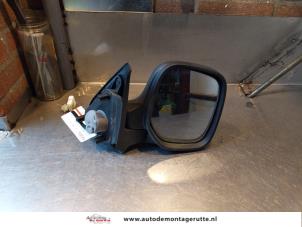 Skärmspegel, höger från en Peugeot Partner Combispace 1.6 16V 2001
