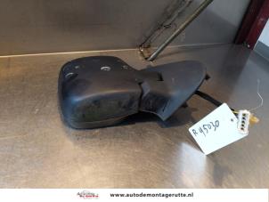 Skärmspegel, höger från en Peugeot Partner Combispace 1.6 16V 2001