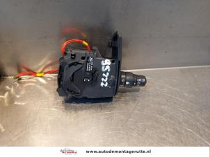 Used Indicator switch Renault Clio III (BR/CR) 1.2 16V 75 Price on request offered by Autodemontage M.J. Rutte B.V.