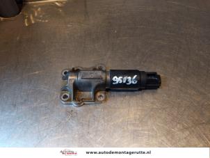 Used Camshaft adjuster Volvo S80 (TR/TS) 2.8 T6 24V Price on request offered by Autodemontage M.J. Rutte B.V.