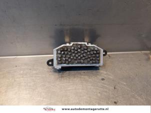 Używane Opornik nagrzewnicy Citroen C4 Grand Picasso (UA) 1.6 HDiF 16V 110 Cena na żądanie oferowane przez Autodemontage M.J. Rutte B.V.