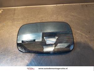 Used Mirror glass, right Renault Laguna II Grandtour (KG) 2.0 16V Turbo Price on request offered by Autodemontage M.J. Rutte B.V.