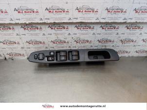 Used Multi-functional window switch Subaru Impreza II Plus (GG) 1.5 R 16V Price on request offered by Autodemontage M.J. Rutte B.V.