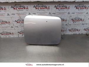 Used Tank cap cover Subaru Impreza II Plus (GG) 1.5 R 16V Price on request offered by Autodemontage M.J. Rutte B.V.