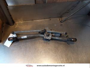 Usagé Moteur + mécanisme d'essuie glace Mazda 3 Sport (BK14) 1.6i 16V Prix sur demande proposé par Autodemontage M.J. Rutte B.V.