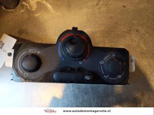 Used Heater control panel Renault Kangoo Express (FW) 1.5 dCi 85 Price on request offered by Autodemontage M.J. Rutte B.V.