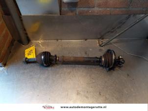 Used Front drive shaft, left Renault Kangoo (KC) 1.2 Price on request offered by Autodemontage M.J. Rutte B.V.