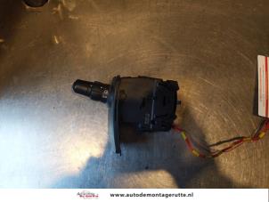 Used Indicator switch Renault Kangoo Express (FW) 1.5 dCi 85 Price on request offered by Autodemontage M.J. Rutte B.V.