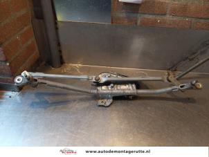 Used Wiper motor + mechanism Audi A6 Avant (C5) 2.4 V6 30V Price on request offered by Autodemontage M.J. Rutte B.V.