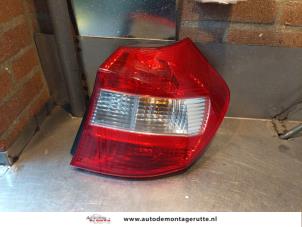 Used Taillight, right BMW 1 serie (E87/87N) 116i 1.6 16V Price on request offered by Autodemontage M.J. Rutte B.V.