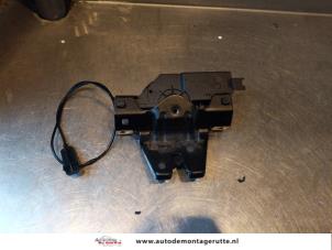 Used Tailgate lock mechanism BMW 1 serie (E87/87N) 116i 1.6 16V Price on request offered by Autodemontage M.J. Rutte B.V.
