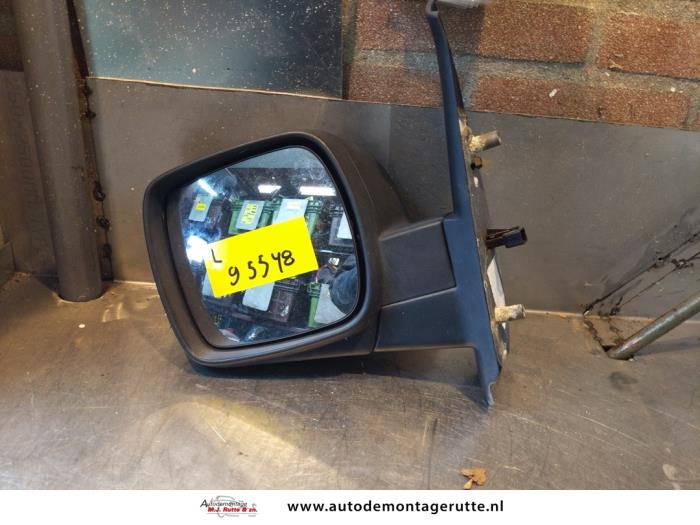Wing mirror, left from a Renault Kangoo Express (FW) 1.5 dCi 85 2008