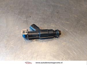 Gebrauchte Injektor (Benzineinspritzung) Volvo V50 (MW) 1.8 16V Preis auf Anfrage angeboten von Autodemontage M.J. Rutte B.V.