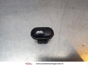 Used Convertible roof controller Ford StreetKa 1.6i Price on request offered by Autodemontage M.J. Rutte B.V.