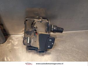 Gebrauchte Scheibenwischer Schalter Renault Kangoo Express (FW) 1.5 dCi 70 Preis auf Anfrage angeboten von Autodemontage M.J. Rutte B.V.