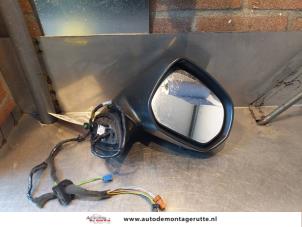 Used Wing mirror, right Citroen C4 Grand Picasso (UA) 2.0 16V Autom. Price on request offered by Autodemontage M.J. Rutte B.V.