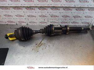 Used Front drive shaft, right Volvo S80 (TR/TS) 2.8 T6 24V Price on request offered by Autodemontage M.J. Rutte B.V.