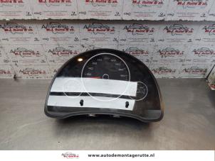 Used Odometer KM Seat Mii 1.0 12V Price on request offered by Autodemontage M.J. Rutte B.V.