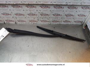 Used Rear wiper arm Opel Astra G (F08/48) 1.6 16V Price on request offered by Autodemontage M.J. Rutte B.V.