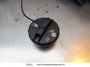 Used Fuel cap Chevrolet Captiva (C100) 2.4 16V 4x2 Price on request offered by Autodemontage M.J. Rutte B.V.