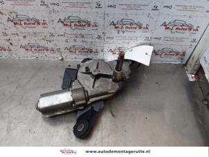 Used Rear wiper motor Toyota Yaris II (P9) 1.4 D-4D Price on request offered by Autodemontage M.J. Rutte B.V.