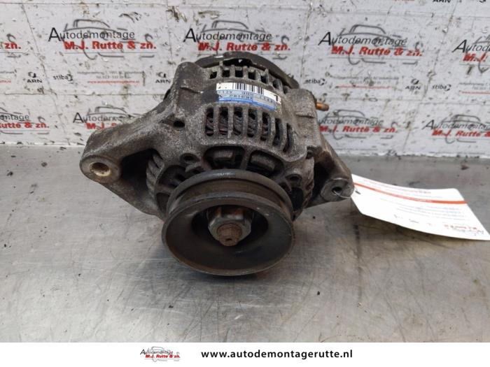 Begagnade Dynamo Daihatsu Cuore (L251/271/276) 850 Pris på förfrågan erbjuds av Autodemontage M.J. Rutte B.V.