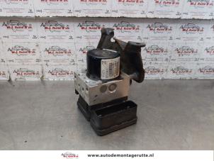 Used ABS pump Chevrolet Captiva (C100) 2.4 16V 4x2 Price on request offered by Autodemontage M.J. Rutte B.V.