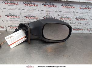 Used Wing mirror, right Citroen C3 Pluriel (HB) 1.4 Price on request offered by Autodemontage M.J. Rutte B.V.