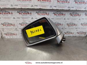 Used Wing mirror, left Hyundai Coupe 2.0i 16V CVVT Price on request offered by Autodemontage M.J. Rutte B.V.