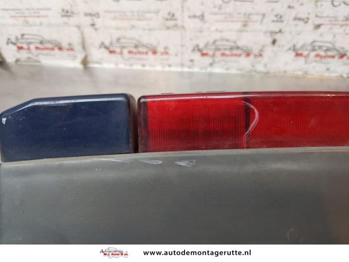 Taillight, left from a Volvo V70 (GW/LW/LZ) 2.0 T-5 Turbo 20V AWD 1999