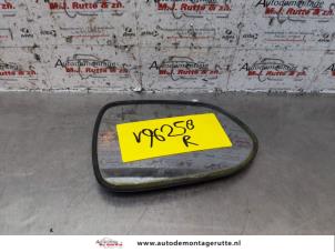 Used Mirror glass, right Honda Jazz (GD/GE2/GE3) 1.3 i-Dsi Price on request offered by Autodemontage M.J. Rutte B.V.