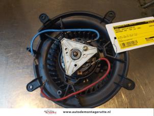 Used Heating and ventilation fan motor Mercedes E (W210) 3.0 E-300D Turbo 24V Price on request offered by Autodemontage M.J. Rutte B.V.